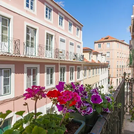 Principe Real Apartment Lisbon